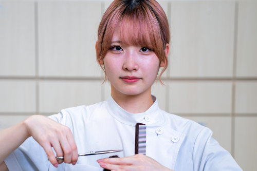 埼玉県理容美容専門学校