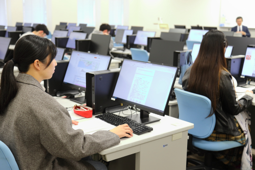 経営学科　データサイエンス専攻（50名）