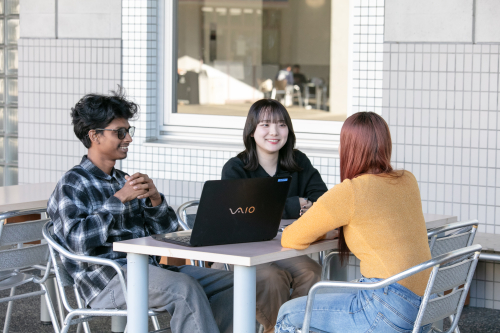 経済情報学科（データサイエンスコース、情報システムコース）