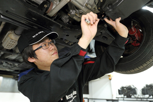 カーエレクトロニクス（電装整備）