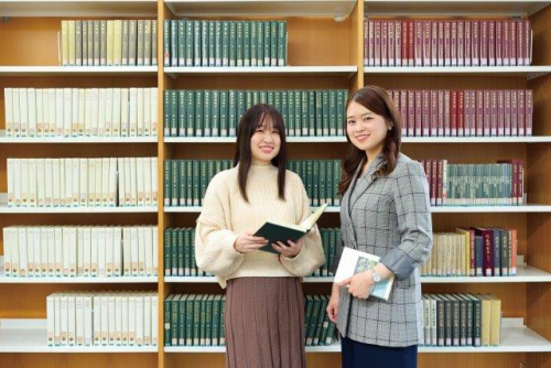 日本語日本文学科
