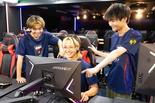 esportsマネジメント専攻【４年制】