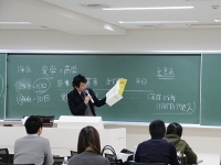生活スタイルにあわせて学びやすいスクーリングは年間約700講座