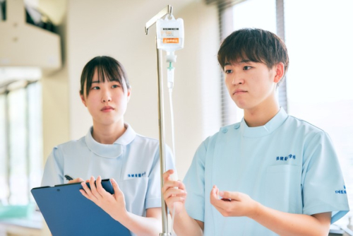 保健看護学科