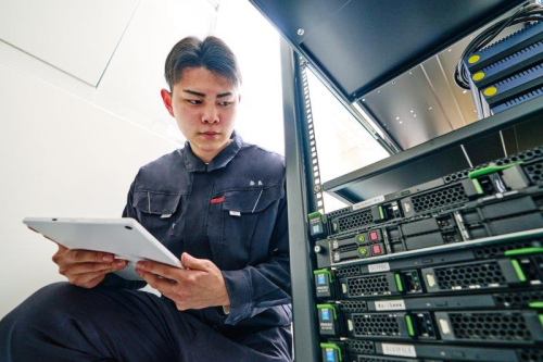 （２年制･昼間部・男女共学）