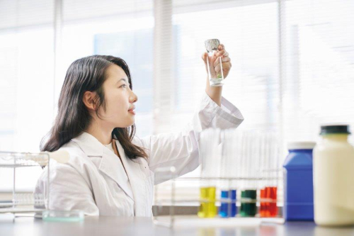 （２年制･昼間部・男女共学）