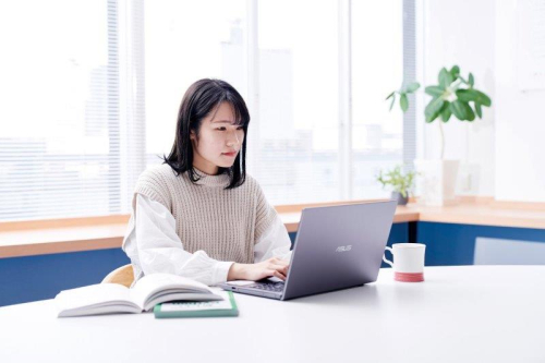 （２年制・通信課程・男女共学）