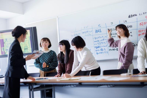 日本語日本文学科