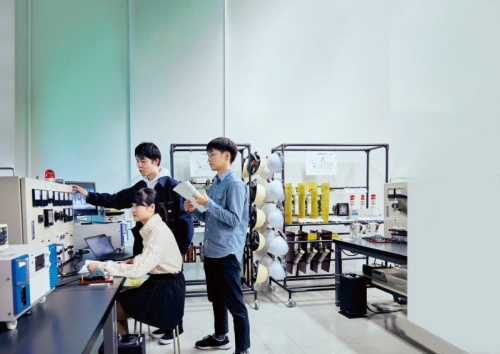 電気電子工学科