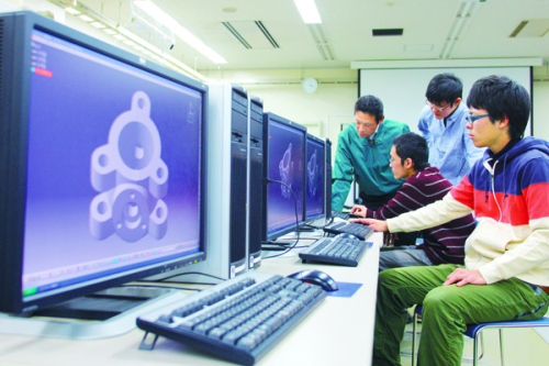 機械システム工学科