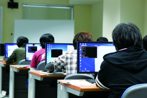 情報メディア学科