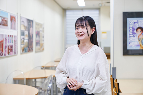 鵜飼 朋美さん