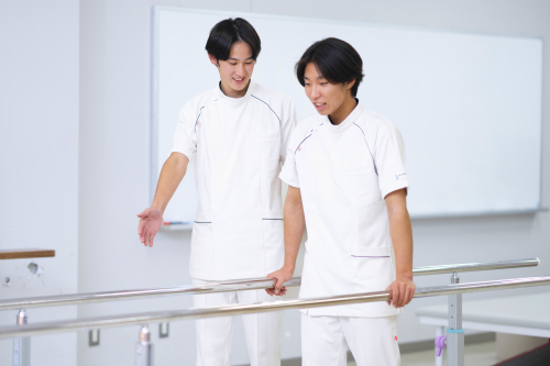 宝塚医療大学