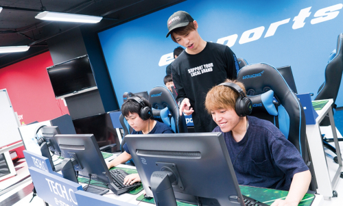 esportsプロゲーマー専攻(3年制)