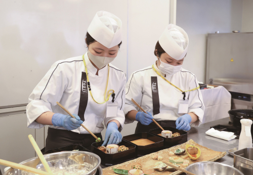 日本料理クリエイティブ経営学科