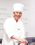 横田 彰 先生