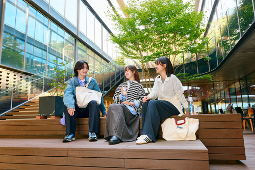 京都産業大学