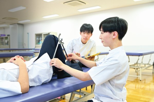 理学療法学科