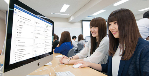 ITスペシャリスト科（4年制）／AIシステム科／情報処理科／ネットワークセキュリティ科／情報ビジネス科／ホテル・観光科