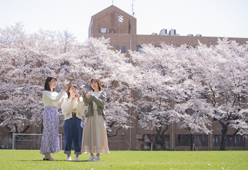 十文字学園女子大学