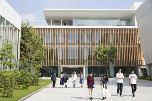 東京成徳大学