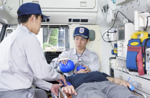 公務員ビジネス専門学校 救急救命士学科