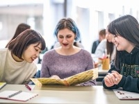 国際交流学科