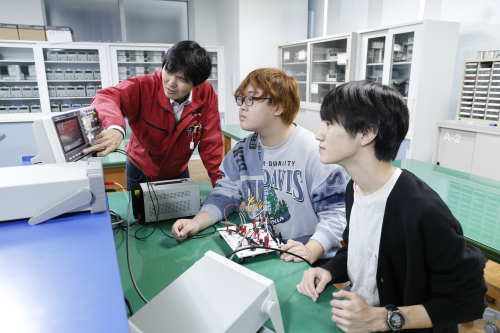 電子技術科（2年）