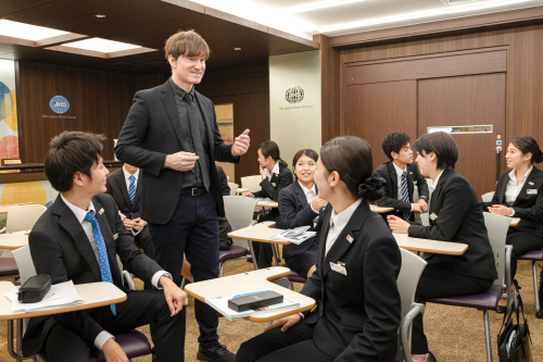 ホテル科・英語授業コース（昼間部）