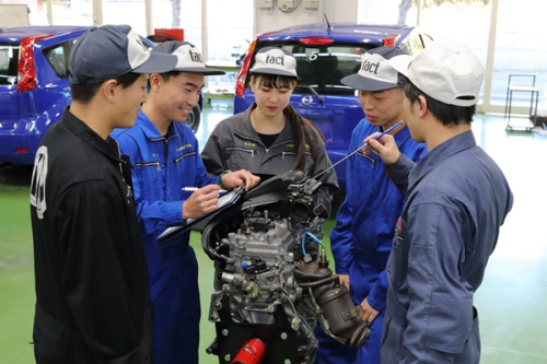 専門学校 つくば自動車大学校