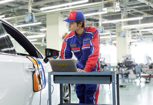 高度自動車工学科１