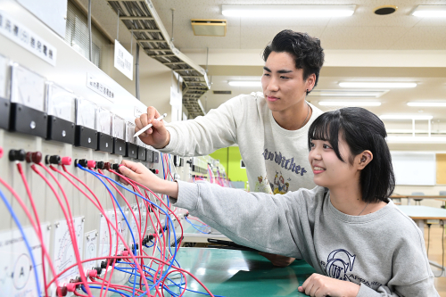 電気工学科(2年制)
