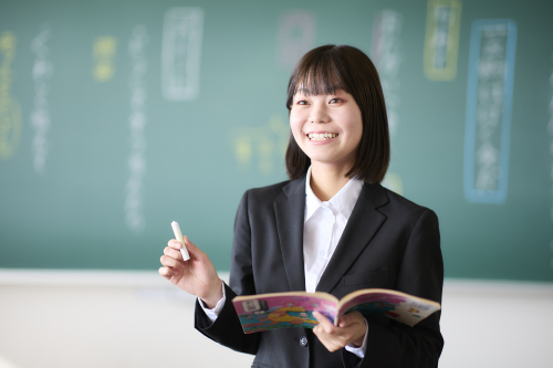 こどもの生活学科