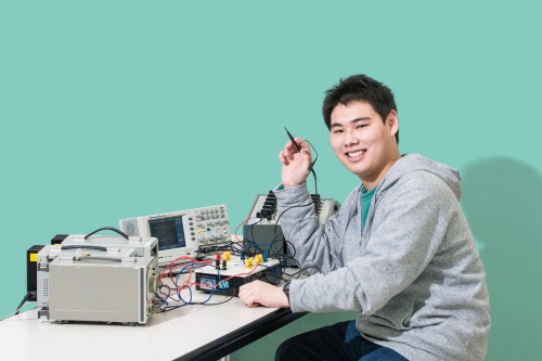 電気電子学科（昼2年・定員40名）「職業実践専門課程」文部科学大臣認定