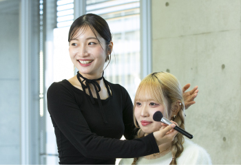 ジェイヘアメイク アイエステテック専門学校