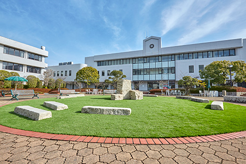 太成学院大学