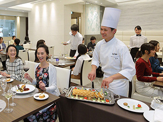 フランス料理レストラン